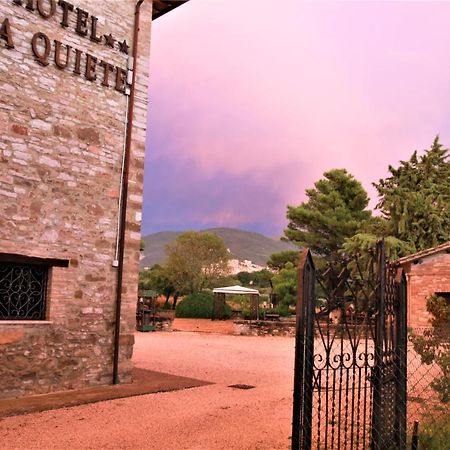 Hotel La Quiete Asís Exterior foto