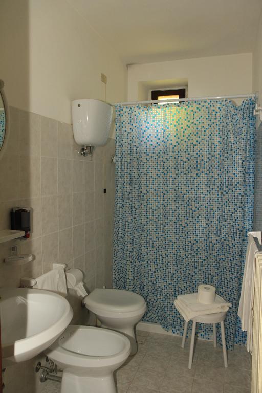 Hotel La Quiete Asís Habitación foto